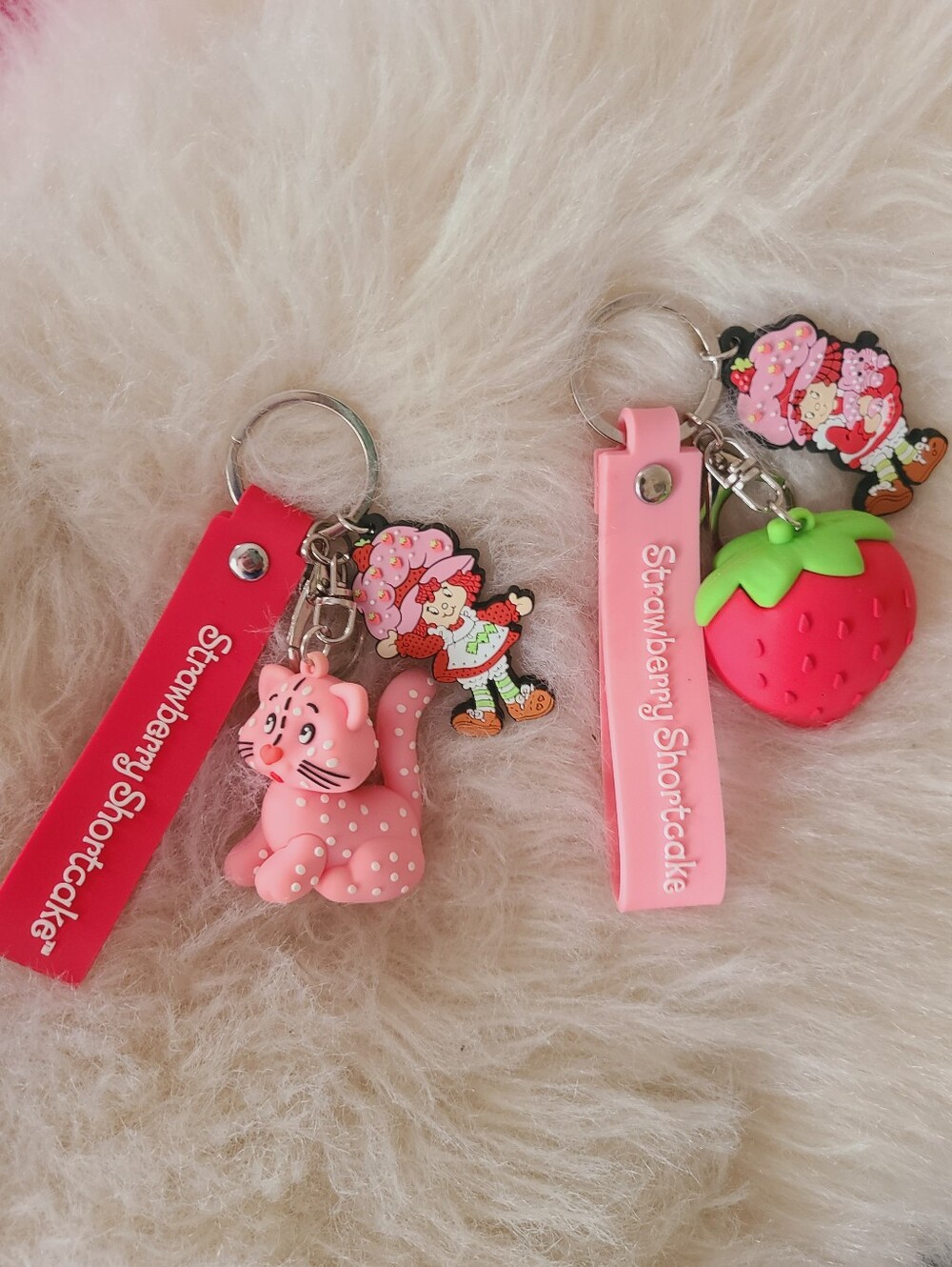 Strawberry Shortcake Bag Charm Set 🍓